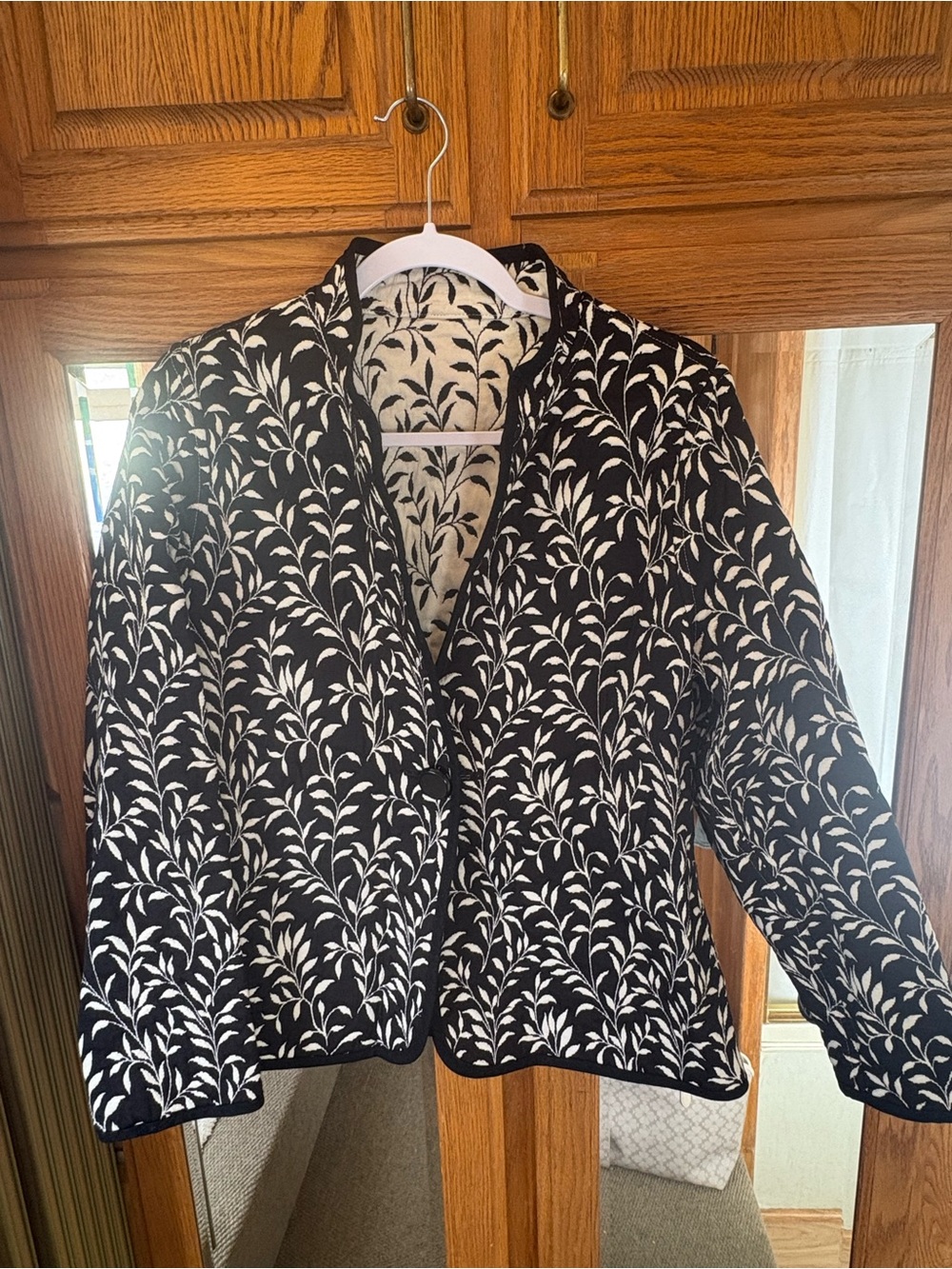 Trimdim Artisian Collection Black & White REVERSIBLE Jacket- Quilted Blazer